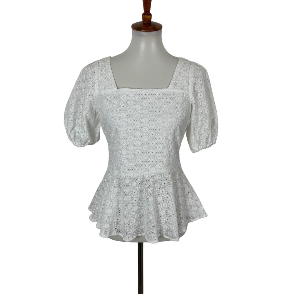 Sugar + Lips Women's Top Small White Peplum Short Sleeve Back Zip NWT